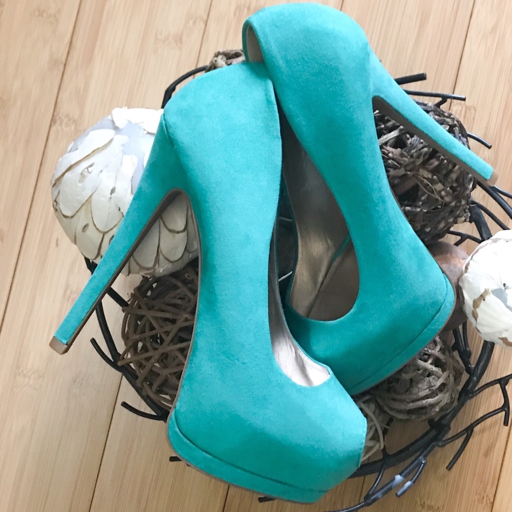 Women high heel